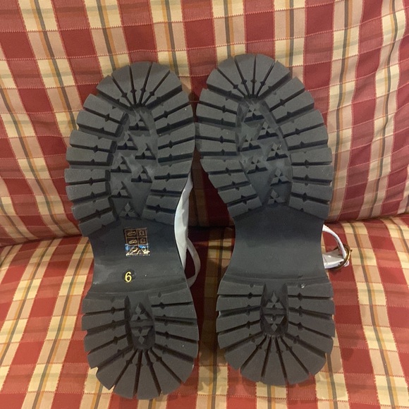 Jeffrey Campbell sandals - Picture 5 of 10